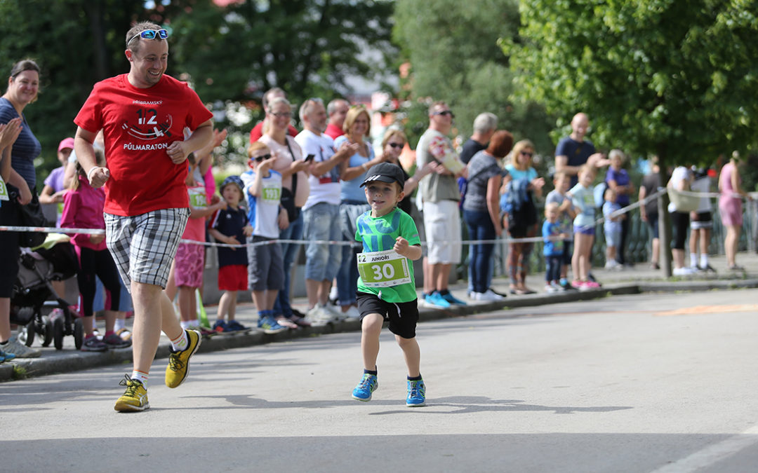 Příbramský ½ maraton v sobotu rozpumpuje stovky běžců